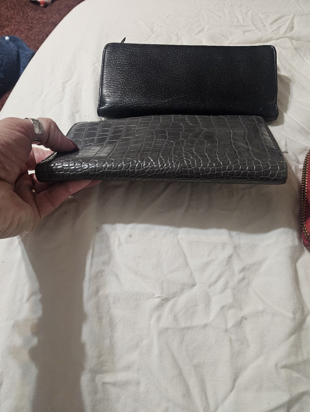 3 Wallets - Picture 8 of 11
